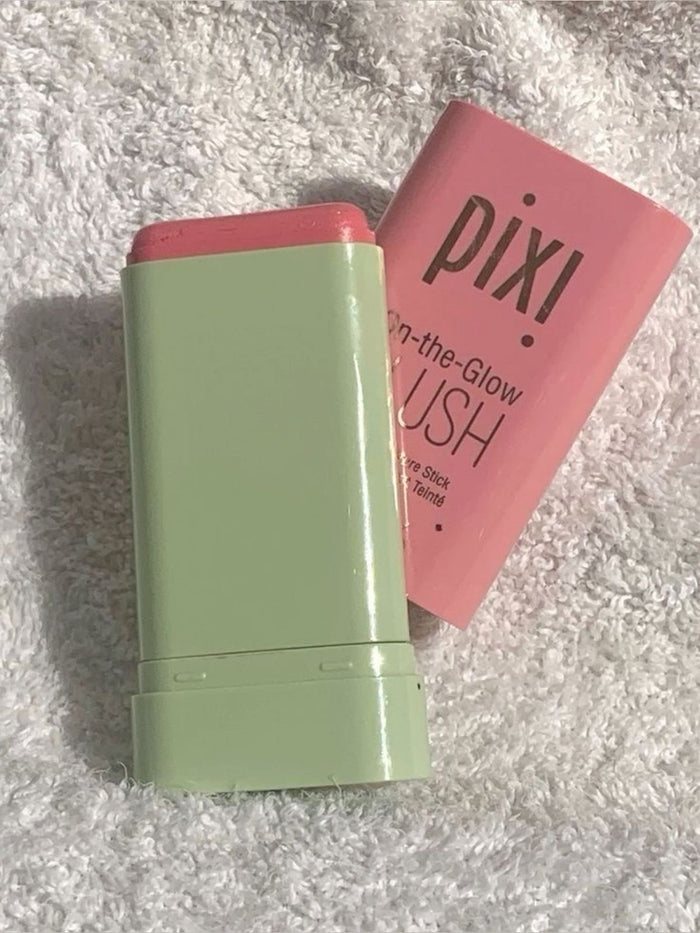 1. Pixi on the glow Blush