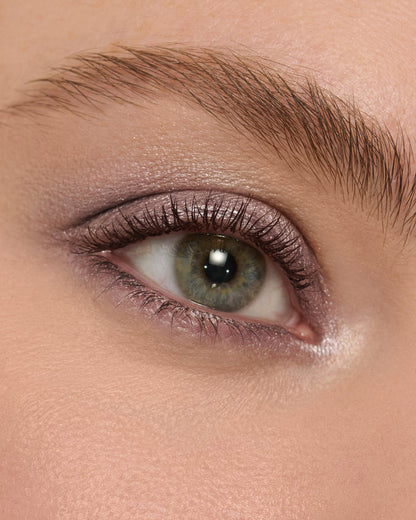 Betina (Seamless Glide Eye Pencil)
