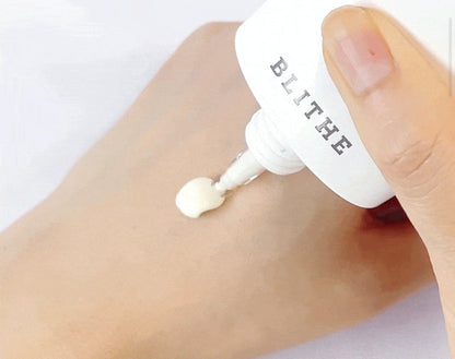 BLITHE Honest sunscreen For PH Balance & Mild Protiction واقي الشمس من بليث