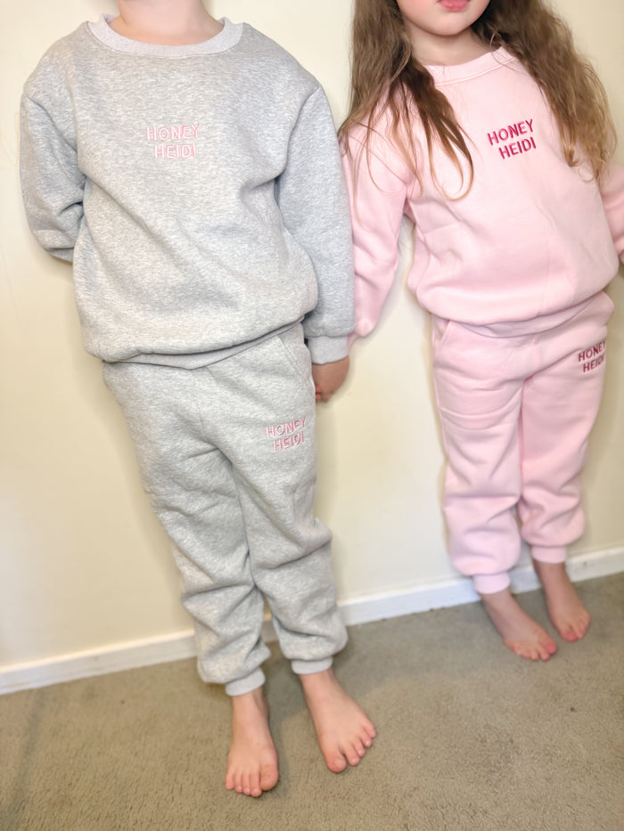 🌸 blush tracksuit