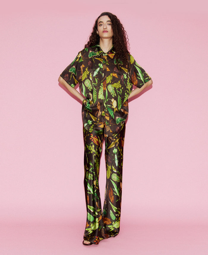 Boyfriend Bug Camo SS Shirt