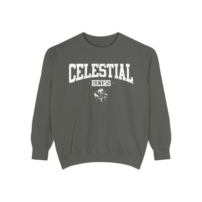 Thtgrlreads Zodiac Academy collection oversized crewneck sweatshirt in vintage-washed Comfort Colors with bold collegiate "Celestial Heirs" print and crossed emblem design.