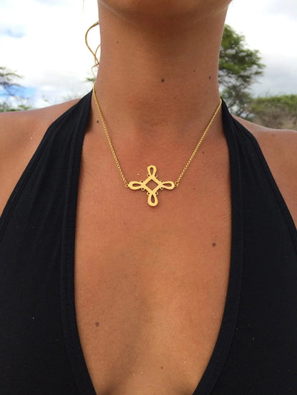 Celtic Clover Pendant - Yelena Noah Designs