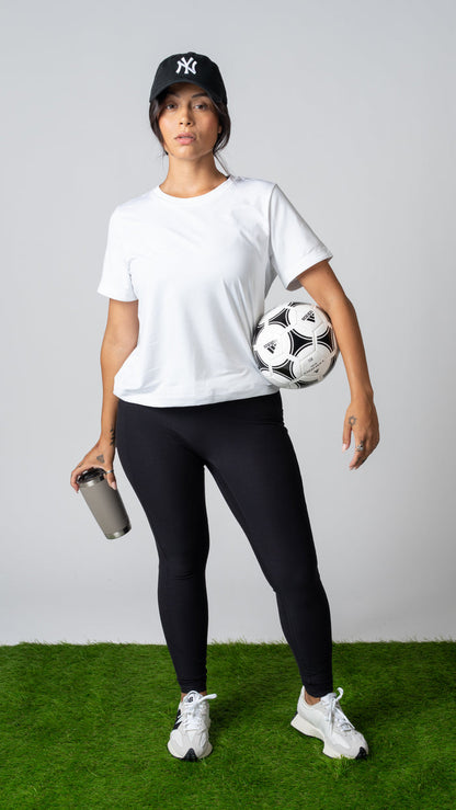 Classic Tee in White - view 4