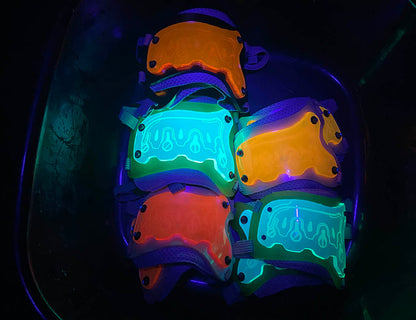 CYBERPUNK ARMOR HAND COVER- SHMEDIUM SIZE