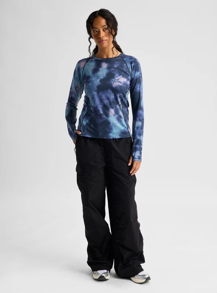 Product image of Women's Burton Lightweight Base Layer Crewneck[Variant:Crystal Dye]