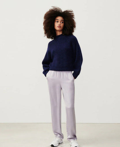 East High Neck Knit