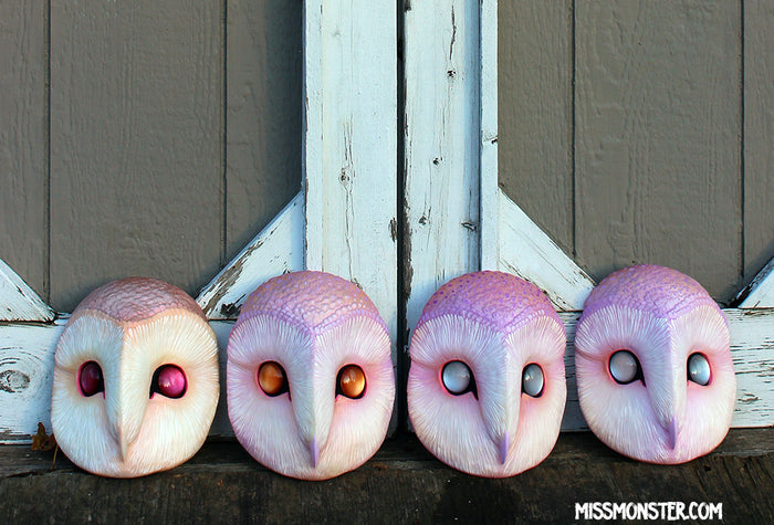 GLOW IN THE DARK IRIDESCENT OWL MASK