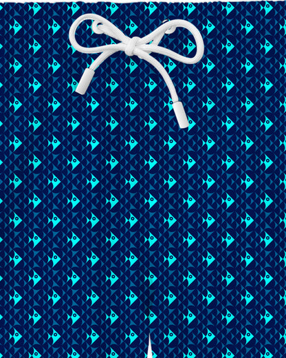 Stoff-Detail der Gorgeous GeoFish Badehose aus recyceltem PET, Noah*s Ocean