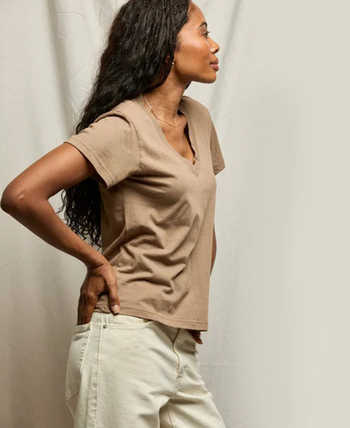 Hendrix V-Neck Tee