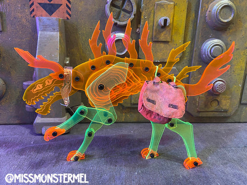 LASER HOUND - POSEABLE ACRYLIC FIGURE NUMBER 16