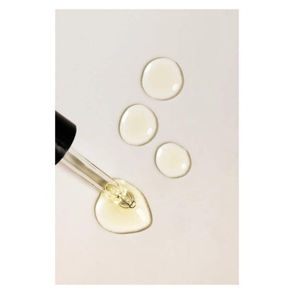 Nailberry Little Treasure Nourishing Cuticle Oil Texture