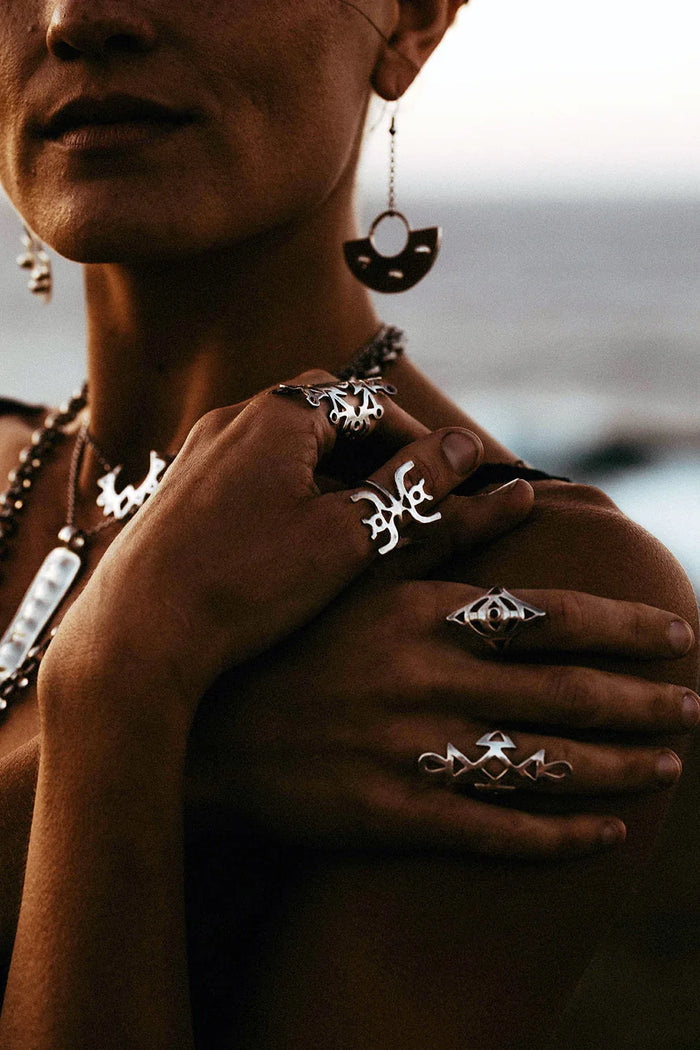 L'oeil Ring Silver - Yelena Noah Designs