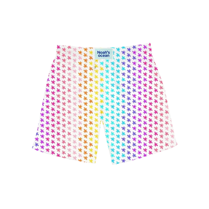 Nachhaltige Herren-Badehose aus recyceltem Material – Modell Love Turtles von Noah*s Ocean.