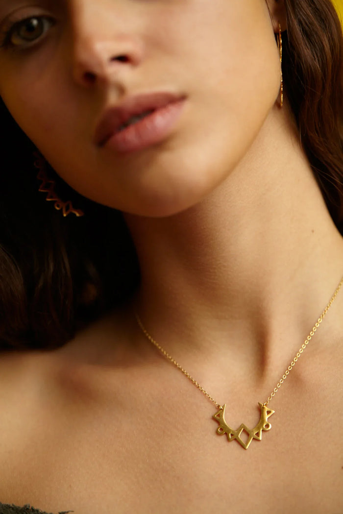 Mahina Crescent Moon Silver - Yelena Noah Designs