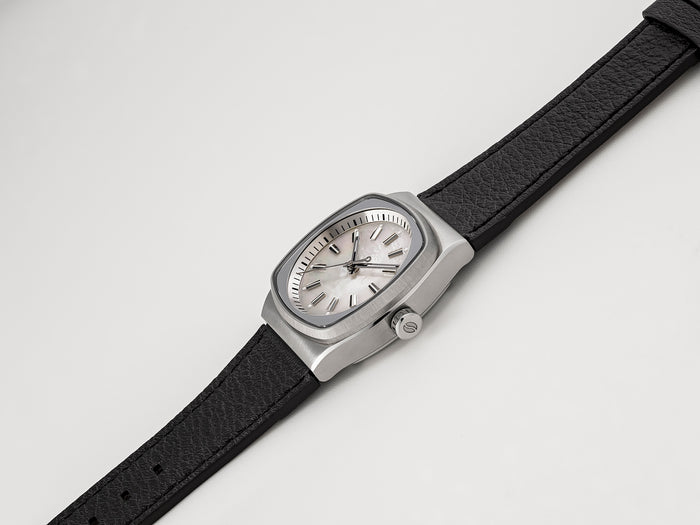 Metric Lite - Leather Strap in Black 18.00mm