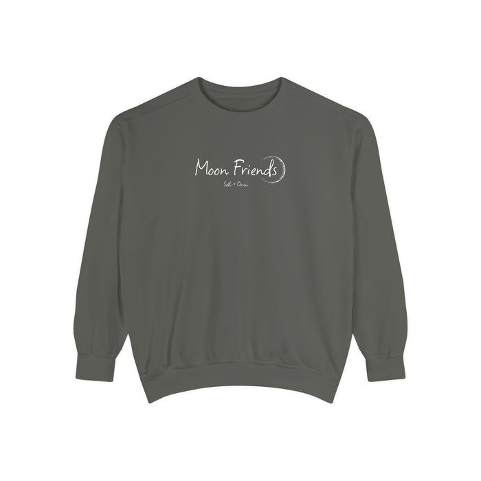 Thtgrlreads Zodiac Academy cozy Comfort Colors oversized crewneck sweatshirt in vintage washed gray with delicate "Moon Friends" script and crescent moon graphic on chest.