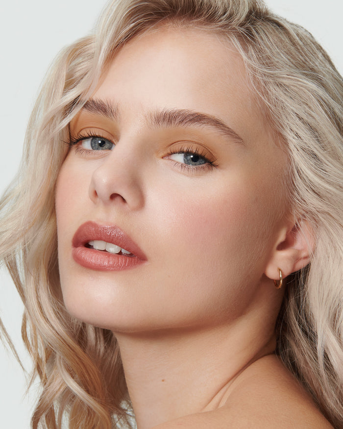 Phoebe (Liquid Silk Liquid Eyeshadow)