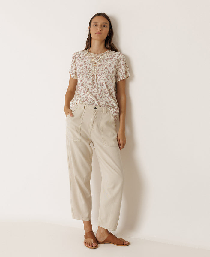 Round Neck Lace Shirt