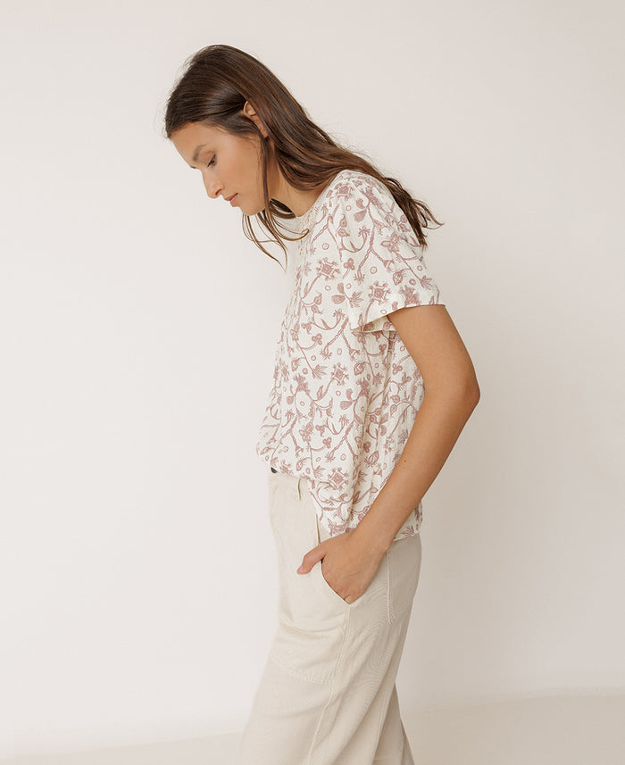 Round Neck Lace Shirt