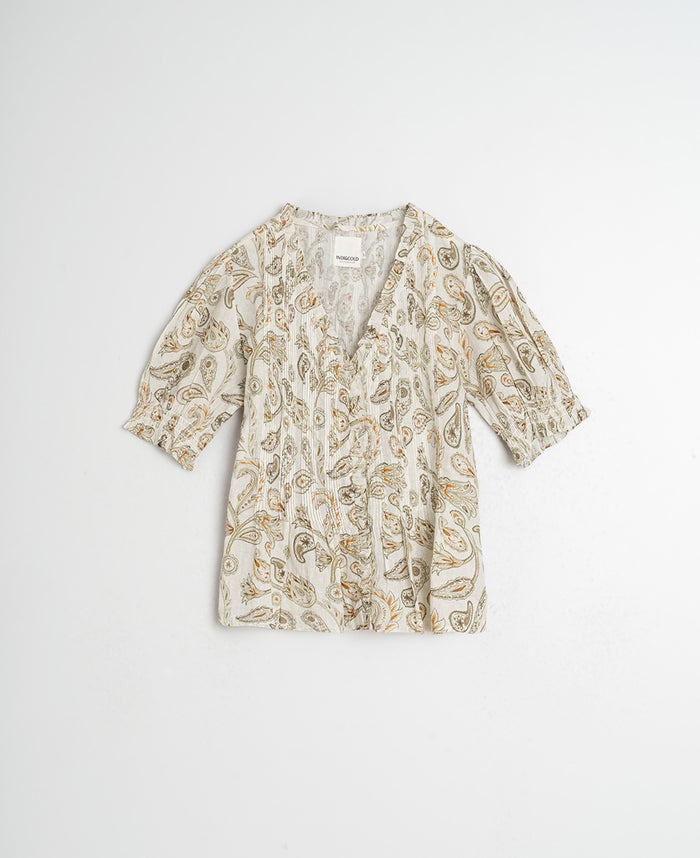 Ruffle shirt