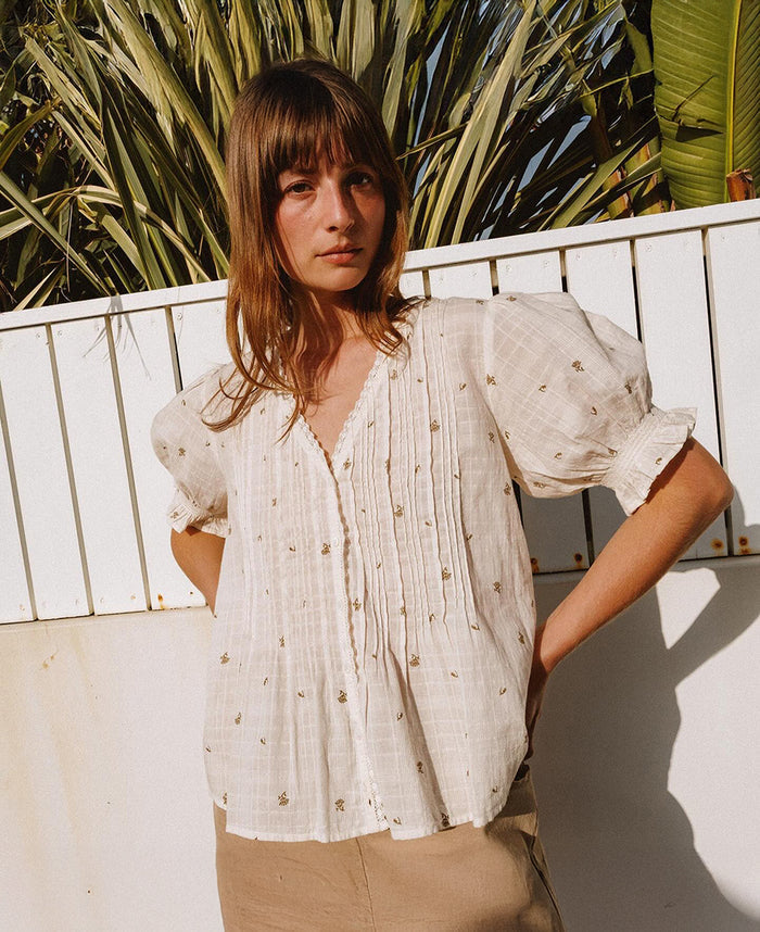 Short Sleeved Elastic Shirt