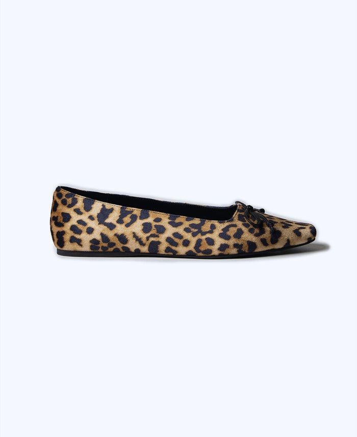 Sophie Animal Flat