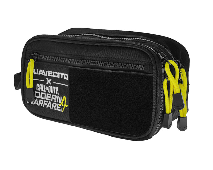 Close up of Suvecito X Call of Duty Modern warfare Dopp Bag
