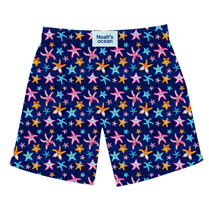 Nachhaltige Herren-Badehose aus recyceltem Material – Modell Super Starfish von Noah*s Ocean.